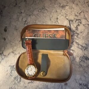 Vintage unisex Guess Brown Leather watch